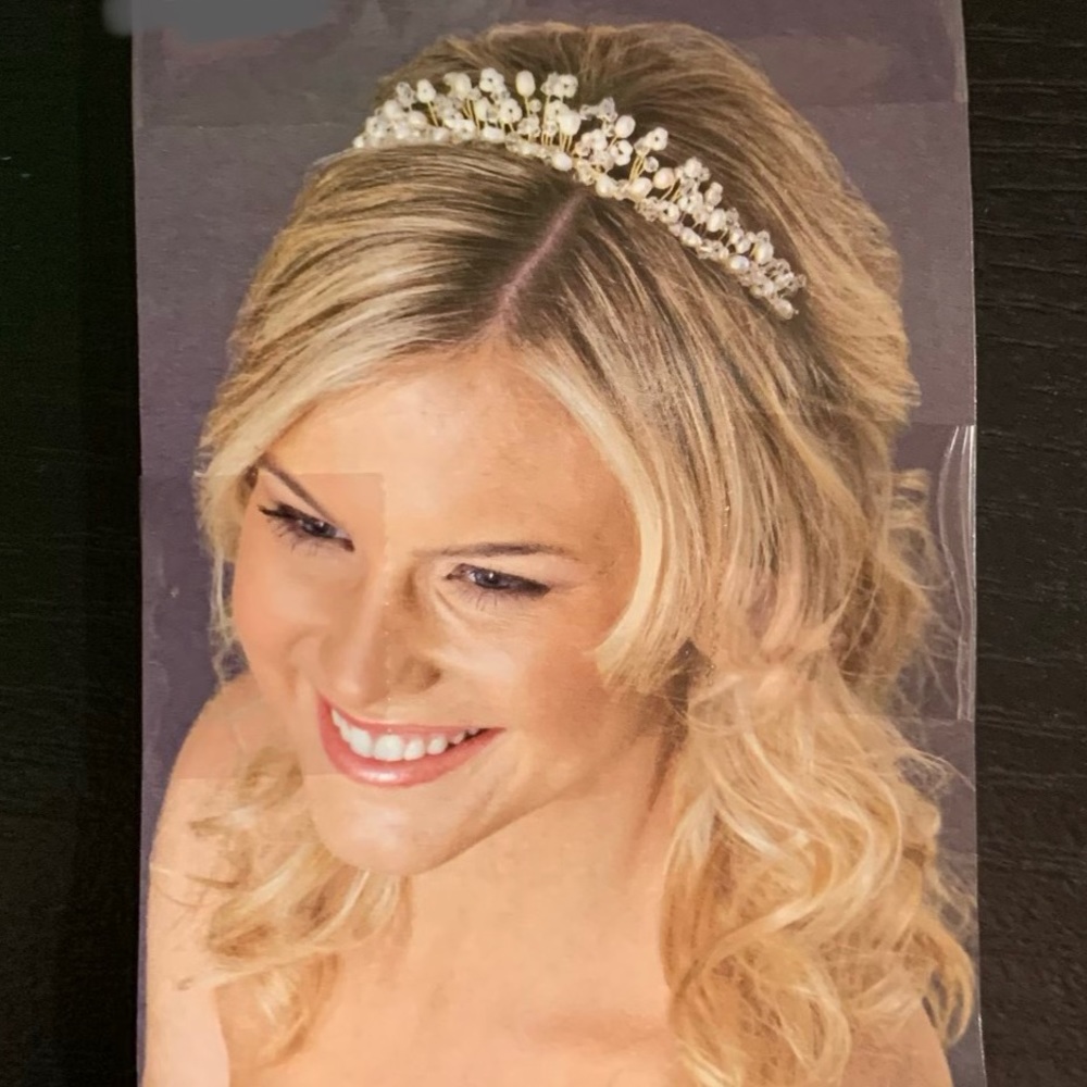 Pearls and Beads Tiara Bridal Headband - Picture 7 of 8